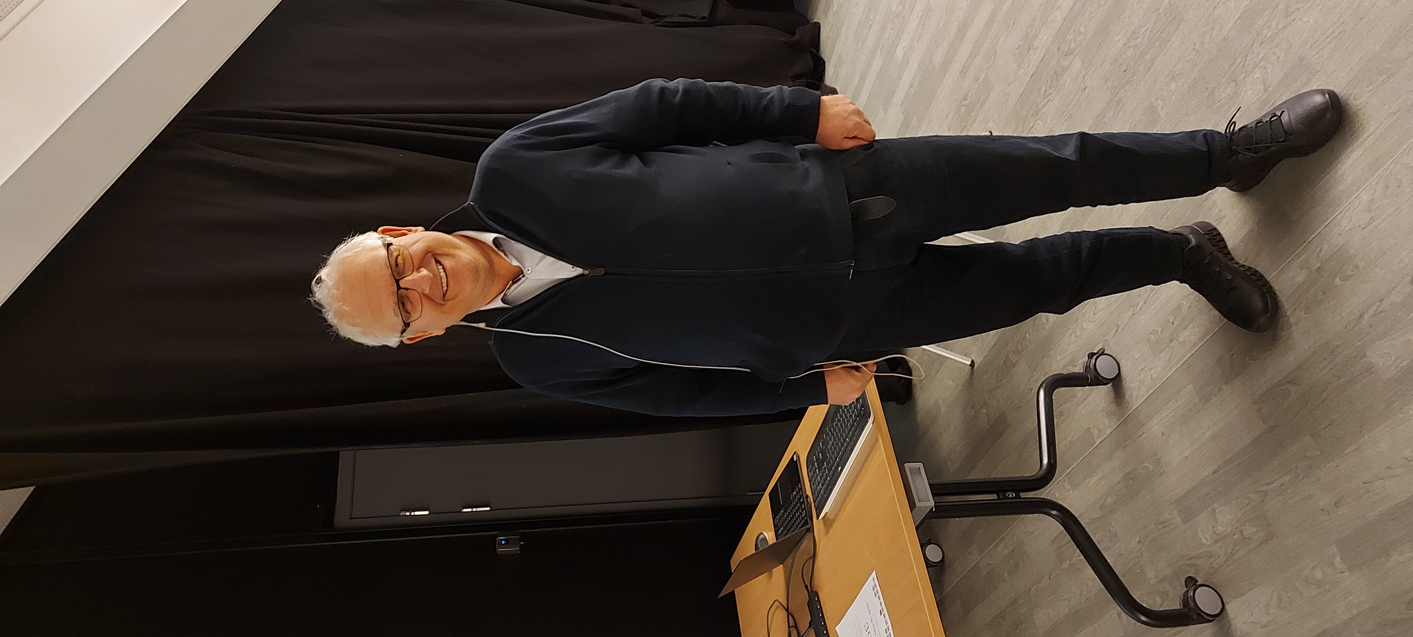 Arne Kjell Øverland