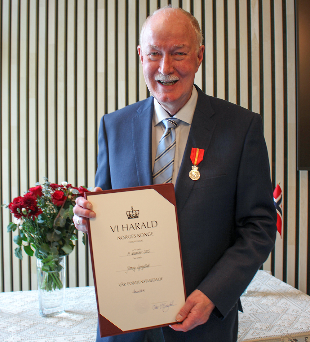 Jonny Lyngstad tildelt Kongens Fortjenstmedalje_
