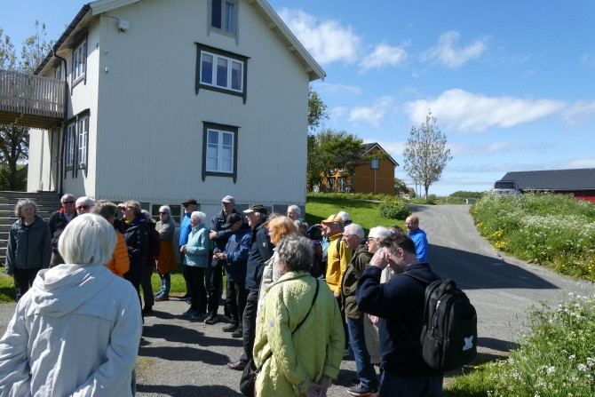 Øyvandring Helligvær