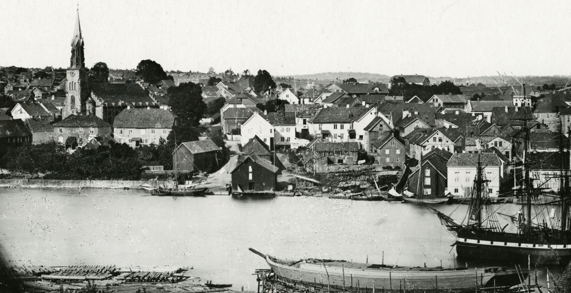 Parti av Tønsberg fra Fagerheim i 1868